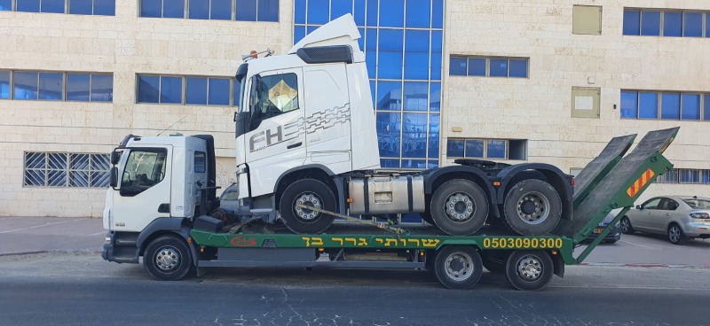 קונה רכבים לפירוק בשרון